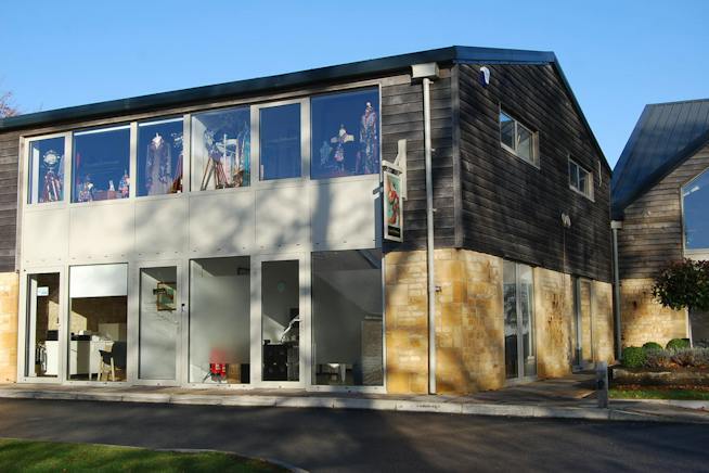 Elkstone Studios, Elkstone for sale - Primary Photo - Image 1 of 1