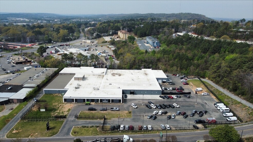 190 Vulcan Rd, Birmingham, AL for sale - Building Photo - Image 3 of 6