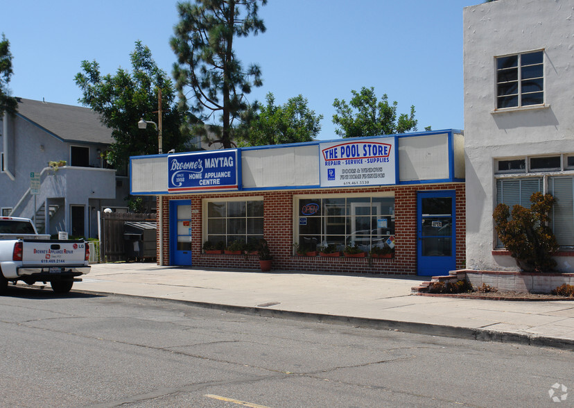 3276-3282 Main St, Lemon Grove, CA for lease - Building Photo - Image 3 of 6