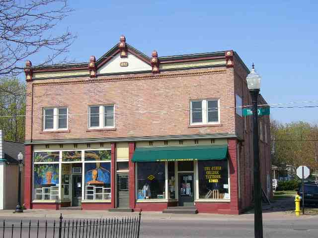 523 N 3rd St, Marquette, MI for sale Primary Photo- Image 1 of 1