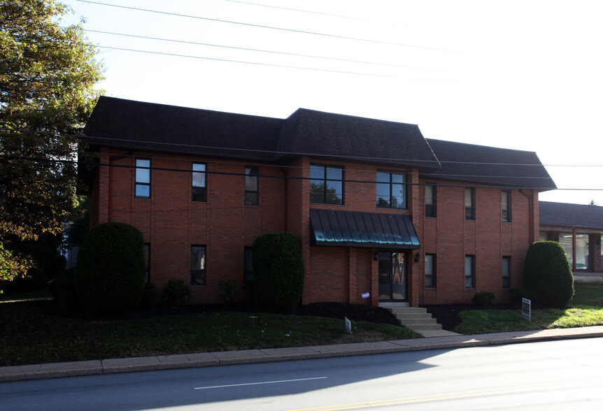 709 Easton Rd, Willow Grove, PA for lease - Building Photo - Image 2 of 4