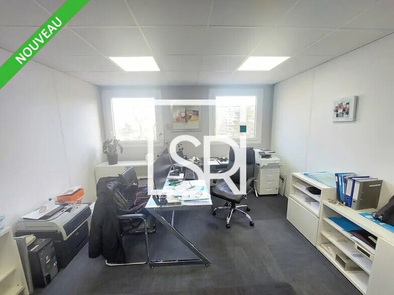 Office in Clermont-Ferrand for lease - Building Photo - Image 3 of 10