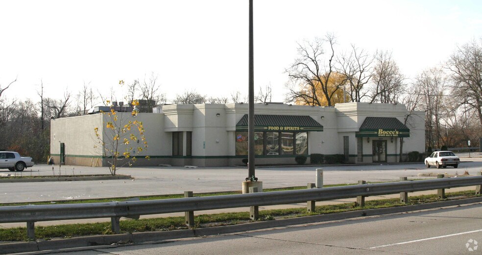 3909 Lincoln Hwy, Matteson, IL 60443