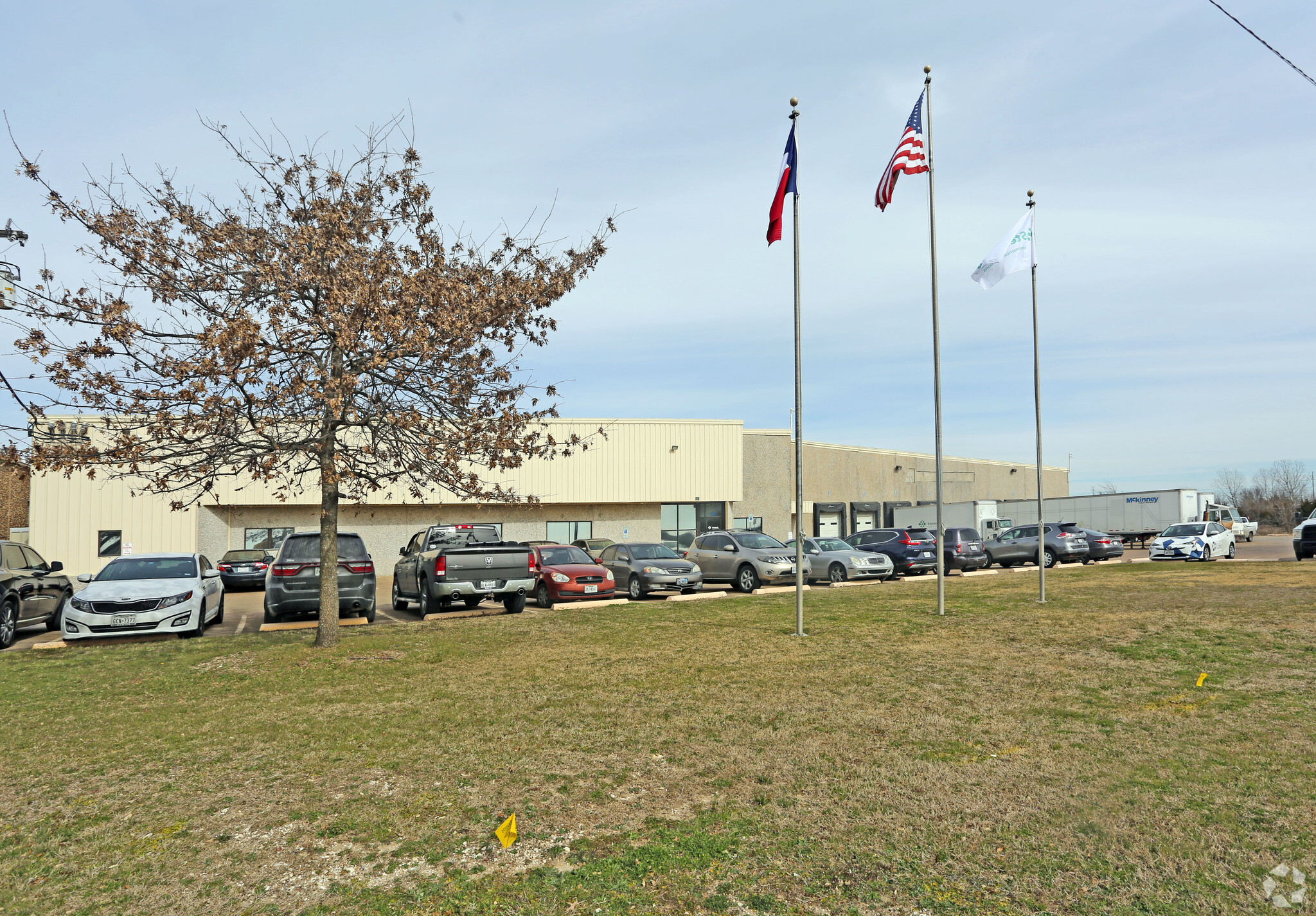 945 E Pleasant Run Rd, Lancaster, TX for sale Primary Photo- Image 1 of 1