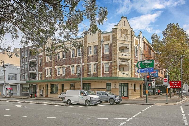 44-54 Botany Rd, Alexandria for lease - Building Photo - Image 2 of 6
