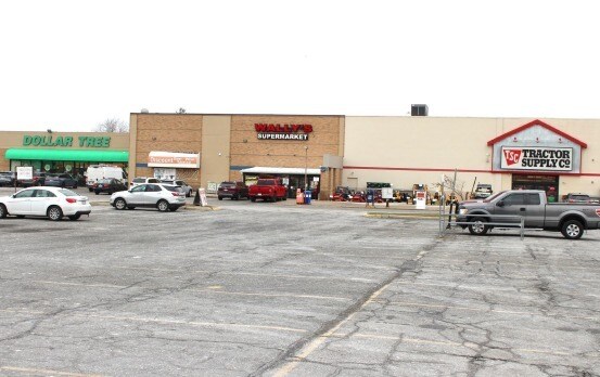 3180-3280 Gratiot Ave, Marysville, MI for lease - Building Photo - Image 2 of 6