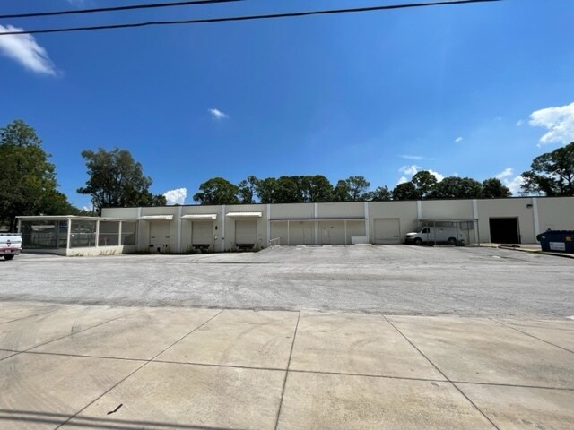 13733 W Rena Dr, Largo, FL for sale Building Photo- Image 1 of 1