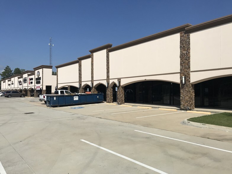 9702 Spring Cypress Rd, Spring, TX for sale - Primary Photo - Image 1 of 1