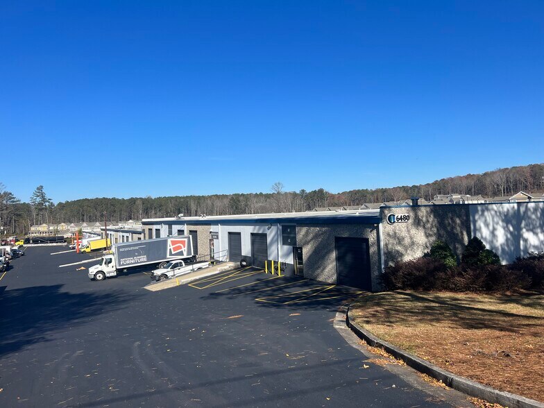 6480 Chupp Rd, Lithonia, GA for lease - Building Photo - Image 2 of 4