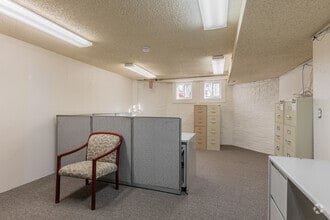 309 W 12th St, Vancouver, WA for lease Interior Photo- Image 2 of 3