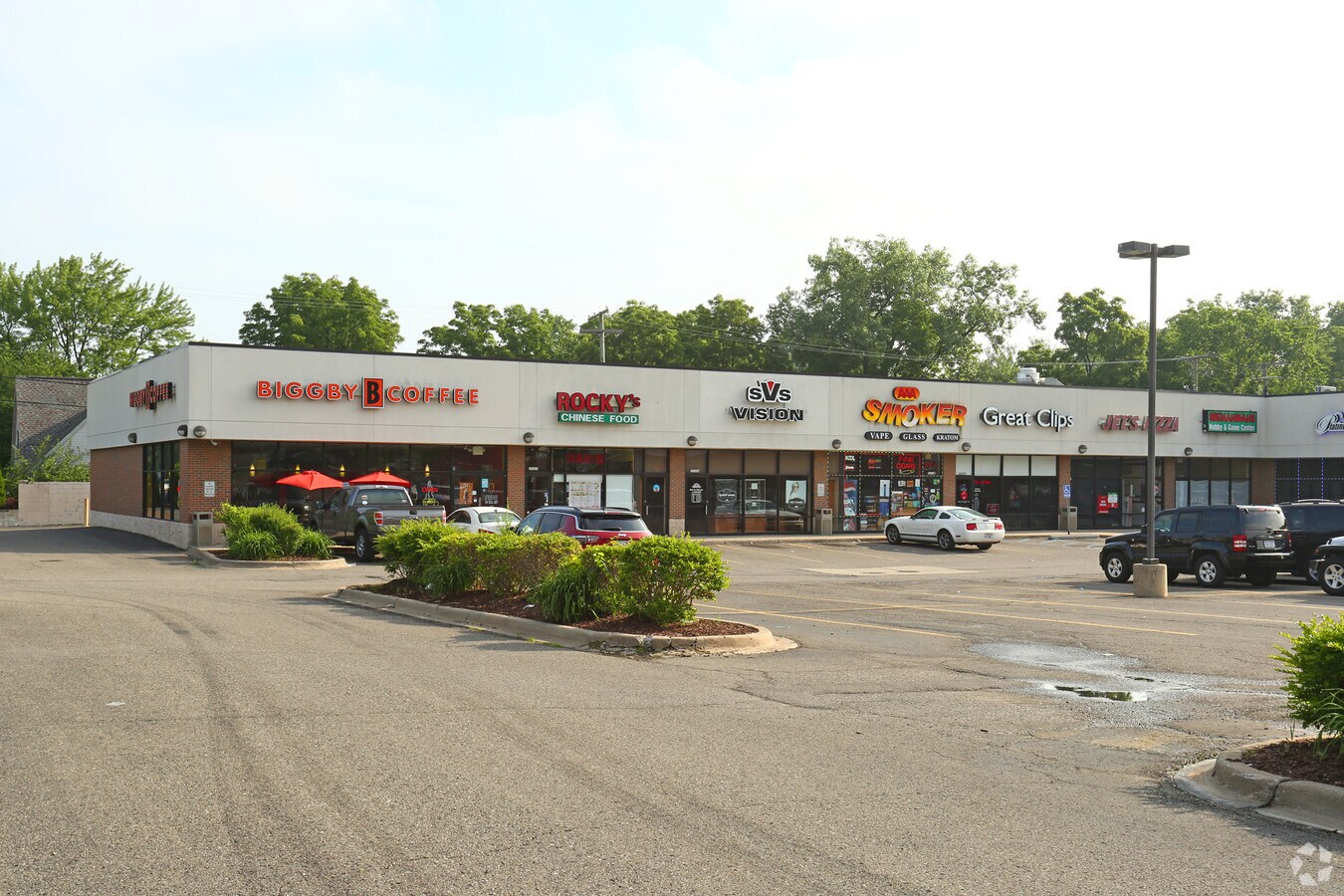 2231222326 Goddard Rd, Taylor, MI 48180