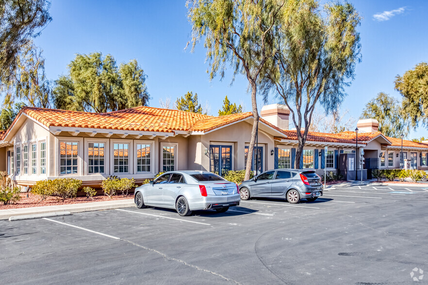 3087 E Warm Springs Rd, Las Vegas, NV for sale - Primary Photo - Image 1 of 1