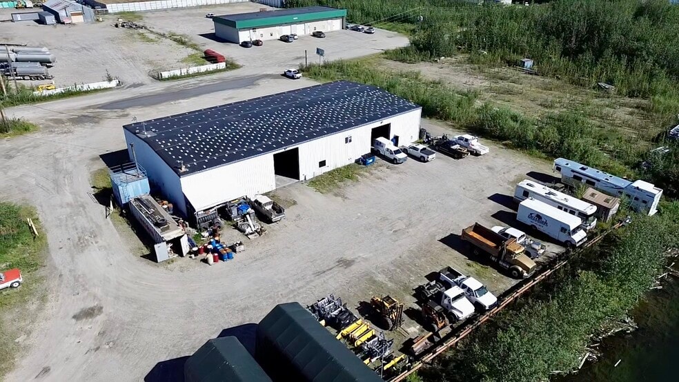 1285 Queens Way, Fairbanks, AK for sale - Building Photo - Image 3 of 45