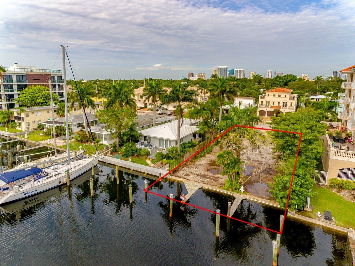 100 Hendricks Isle, Fort Lauderdale, FL 33301