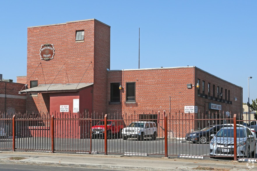 208-210 W Main St, Visalia, CA for lease - Primary Photo - Image 1 of 6