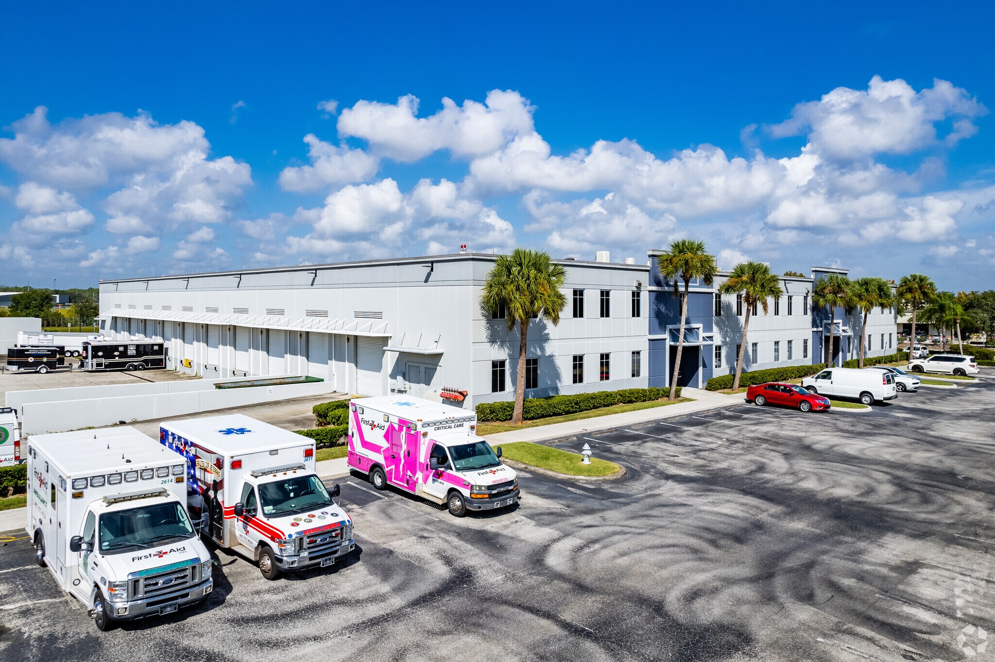 3700 Commerce Blvd, Kissimmee, FL 34741 3700 Commerce Blvd.