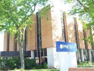 More details for 130 S State St, Belvidere, IL - Office for Sale