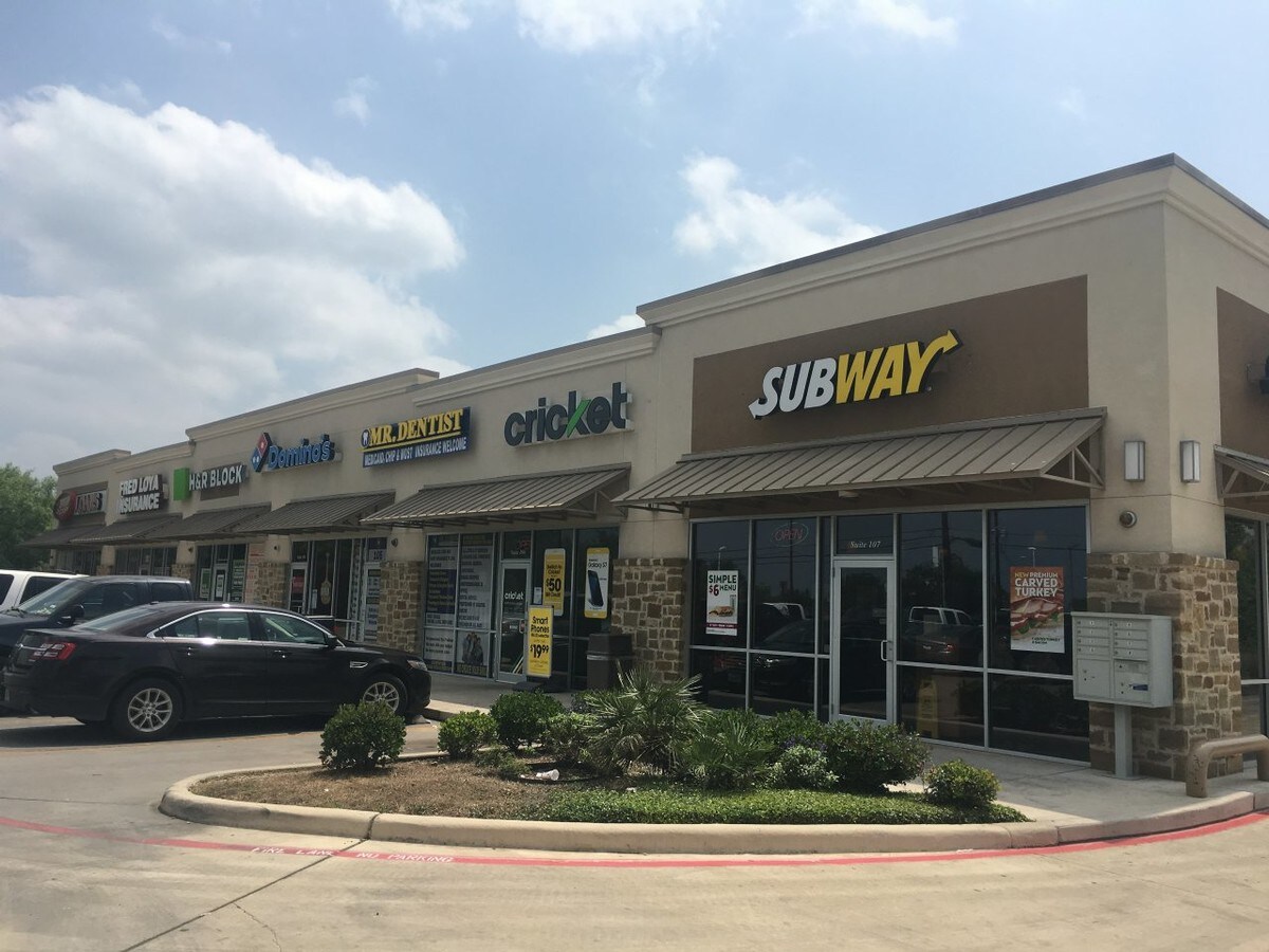 6338 Old Pearsall Rd, San Antonio, TX 78242