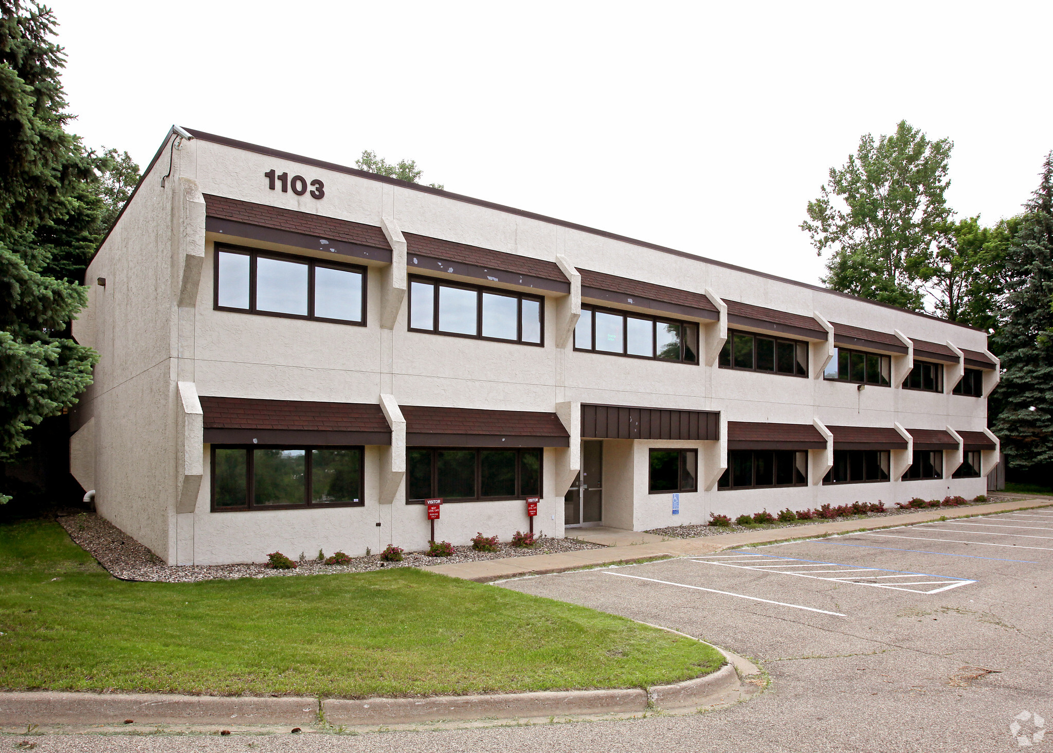 1103 W Burnsville Pky, Burnsville, MN for sale Primary Photo- Image 1 of 1