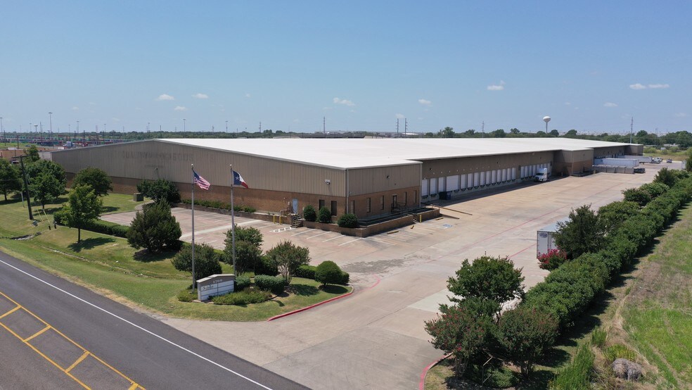 1709 S Interstate Highway 45, Hutchins, TX, 75141 Industrial Space