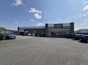 19 Royce Rd, Peterborough CAM - Warehouse