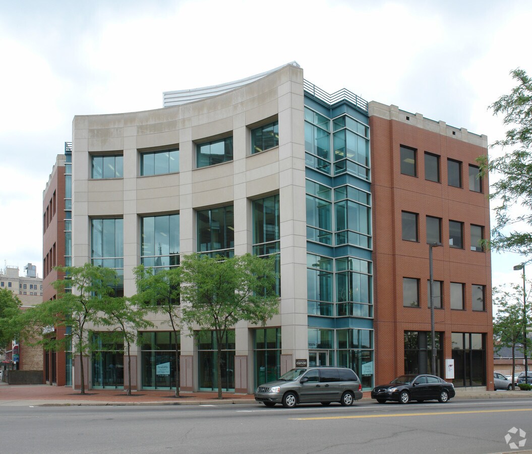 1 S Church St, Hazleton, PA 18201