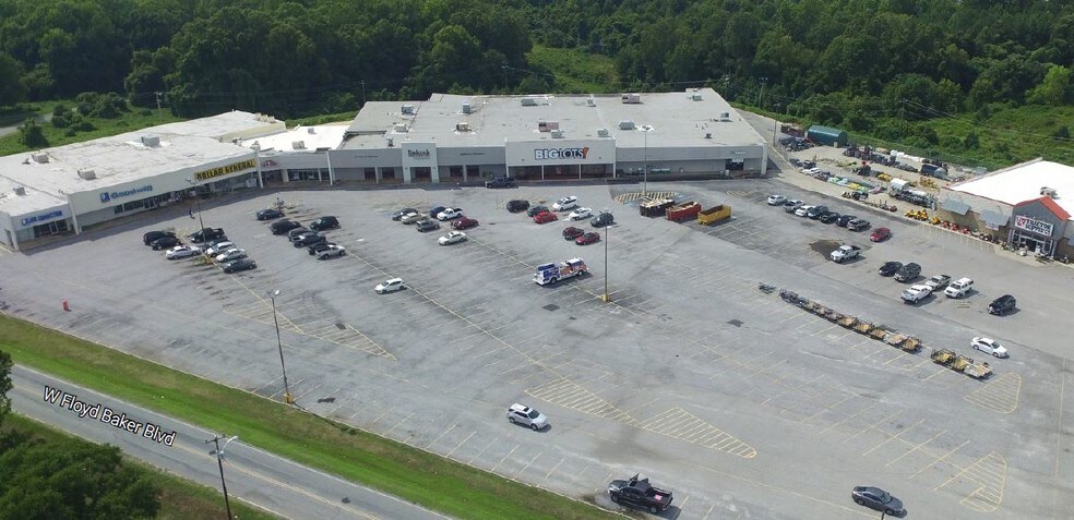 1301 1349 W Floyd Baker Blvd Gaffney Sc 29341 Cherokee Plaza Loopnet Com