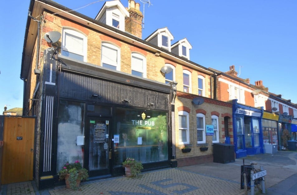 9 The Broadway, Broadstairs for sale Primary Photo- Image 1 of 1