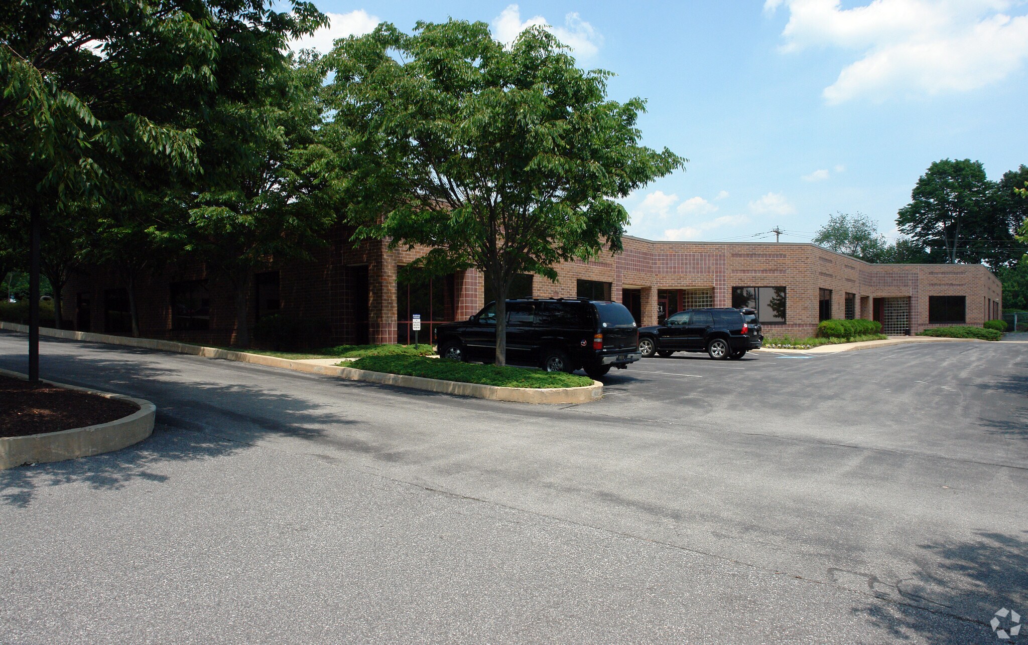 421 McFarlan Rd, Kennett Square, PA for sale Primary Photo- Image 1 of 1