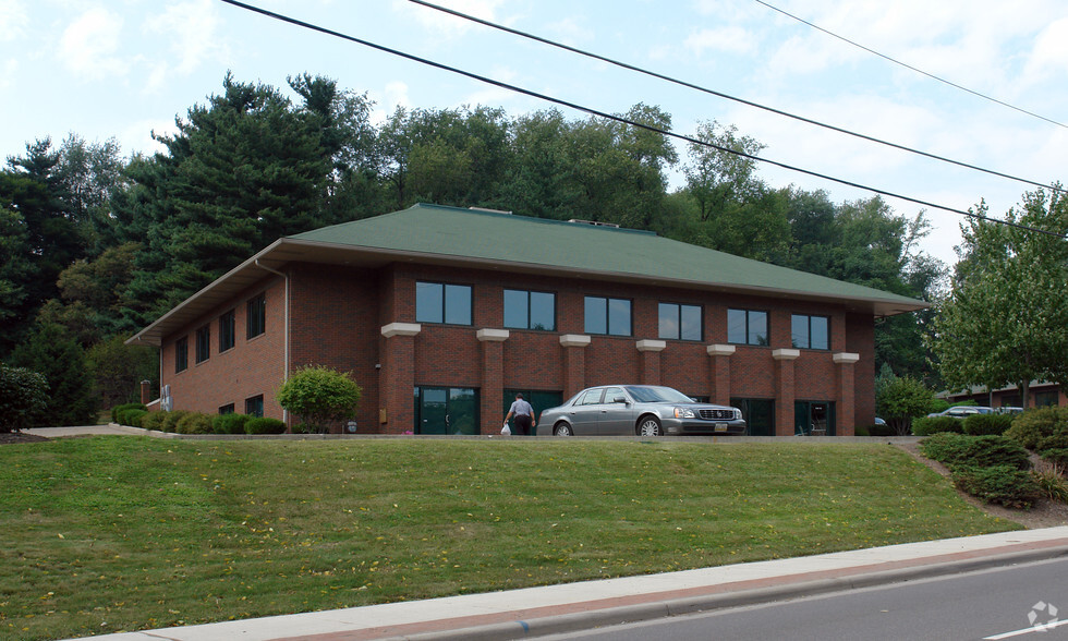 1401 S Main St, North Canton, OH for sale - Building Photo - Image 1 of 1