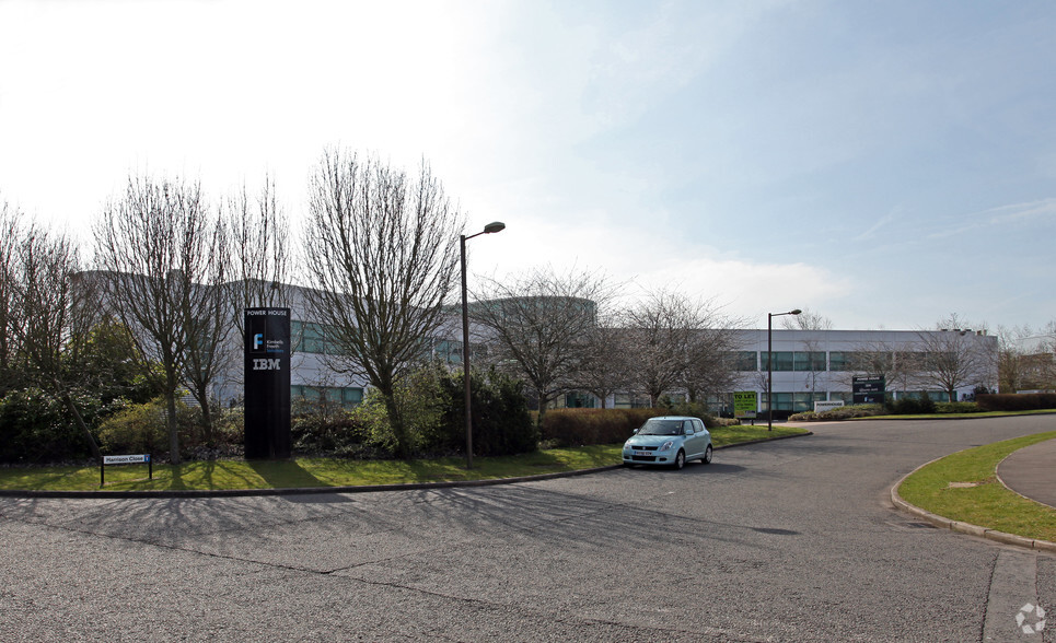 Harrison Clos, Milton Keynes for lease - Building Photo - Image 2 of 5