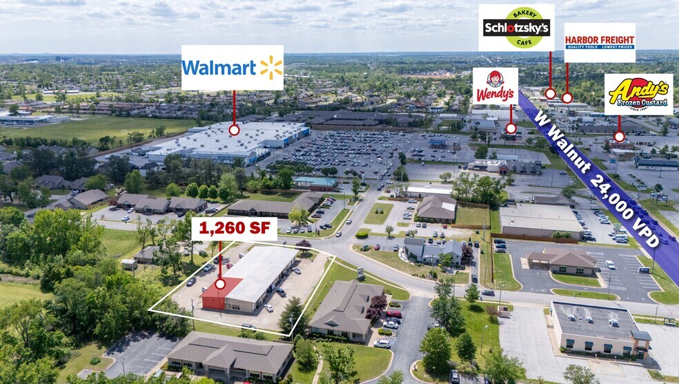 201 S 20th St, Rogers, AR for lease - Building Photo - Image 1 of 23