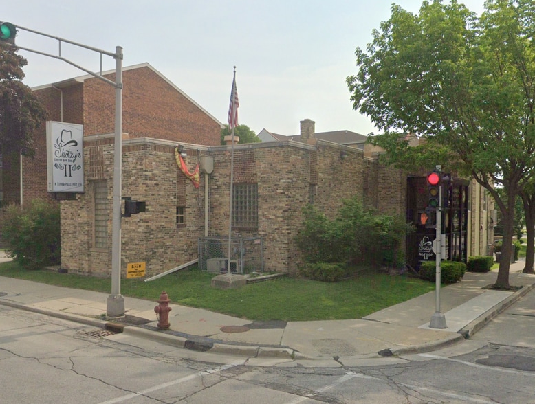 6922 W Orchard St, West Allis, WI for sale - Building Photo - Image 1 of 18