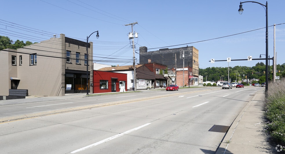 617 Butler St, Pittsburgh, PA for sale - Building Photo - Image 2 of 8