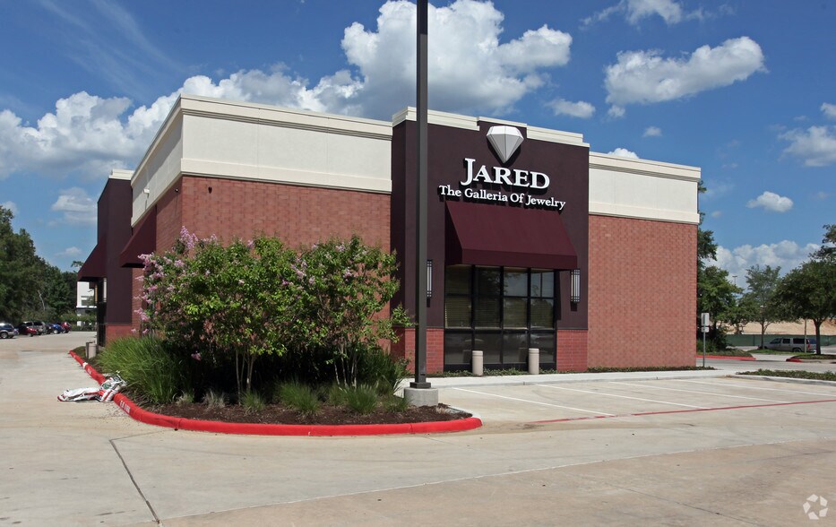 1475 Lake Woodlands Dr, Spring, TX for sale - Building Photo - Image 2 of 2