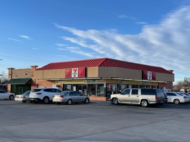 6809 S May Ave, Oklahoma City, OK for lease Building Photo- Image 1 of 2