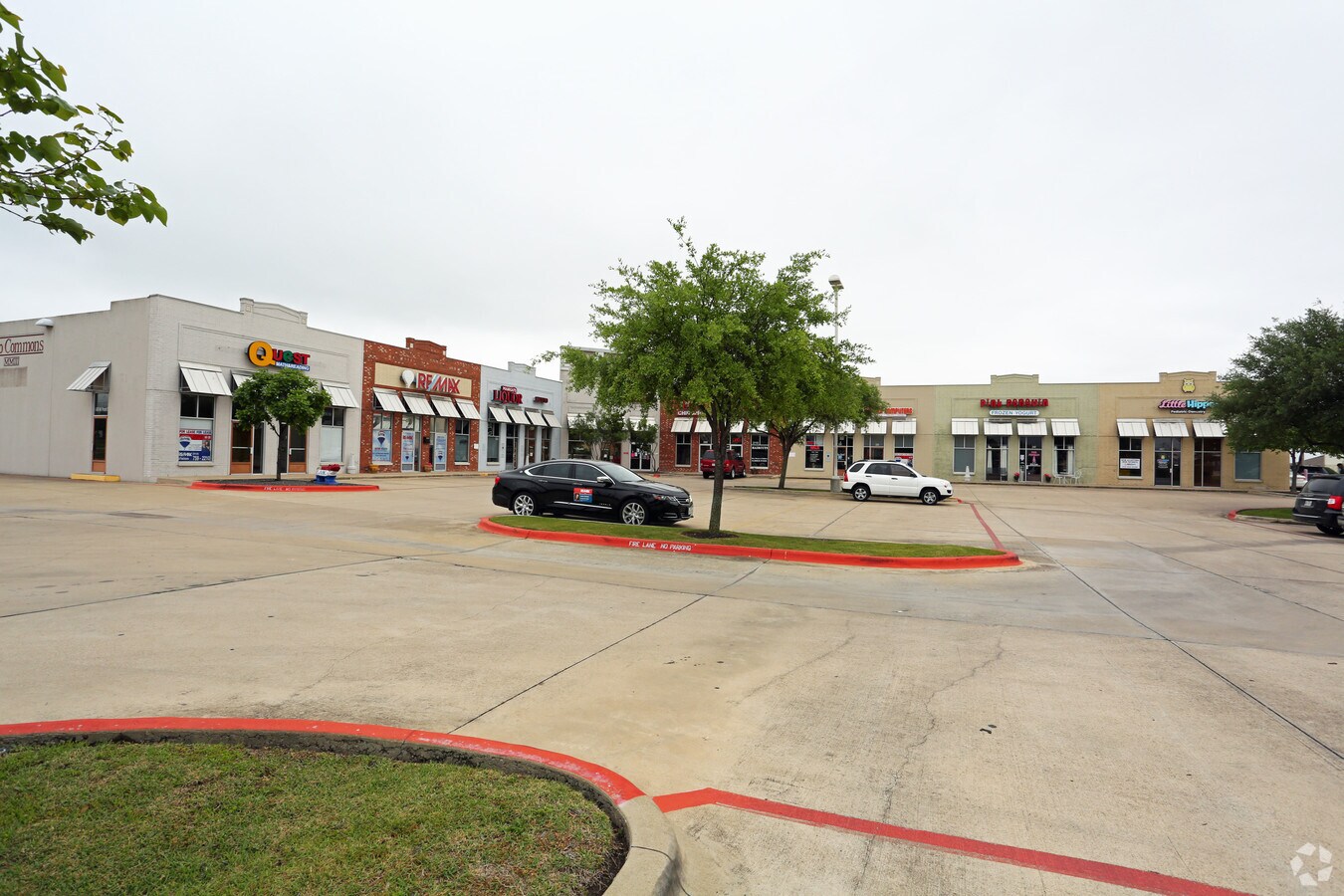 409 W Front St, Hutto, TX 78634