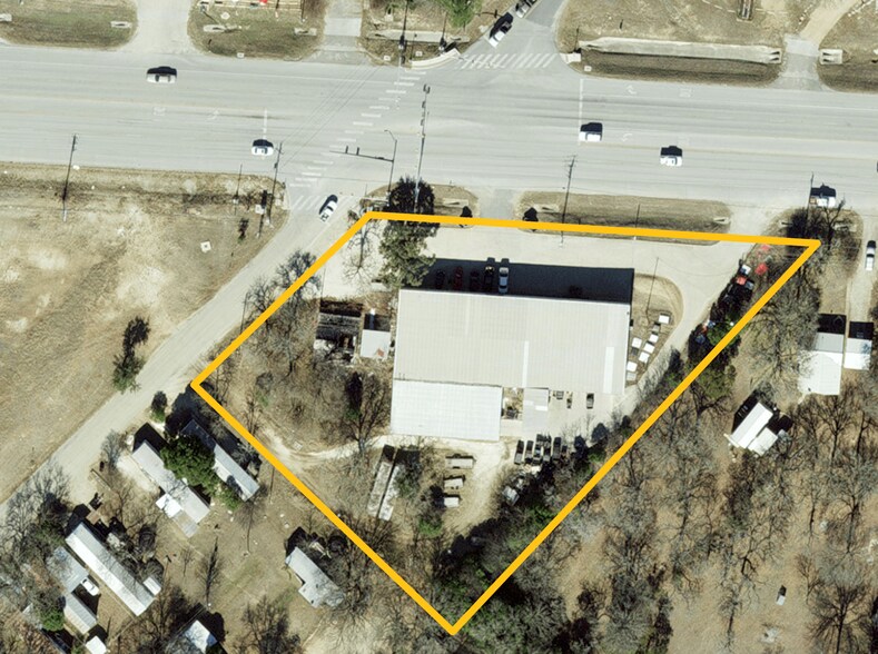 3047 Junction Hwy, Kerrville, TX 78028 Flex for Sale