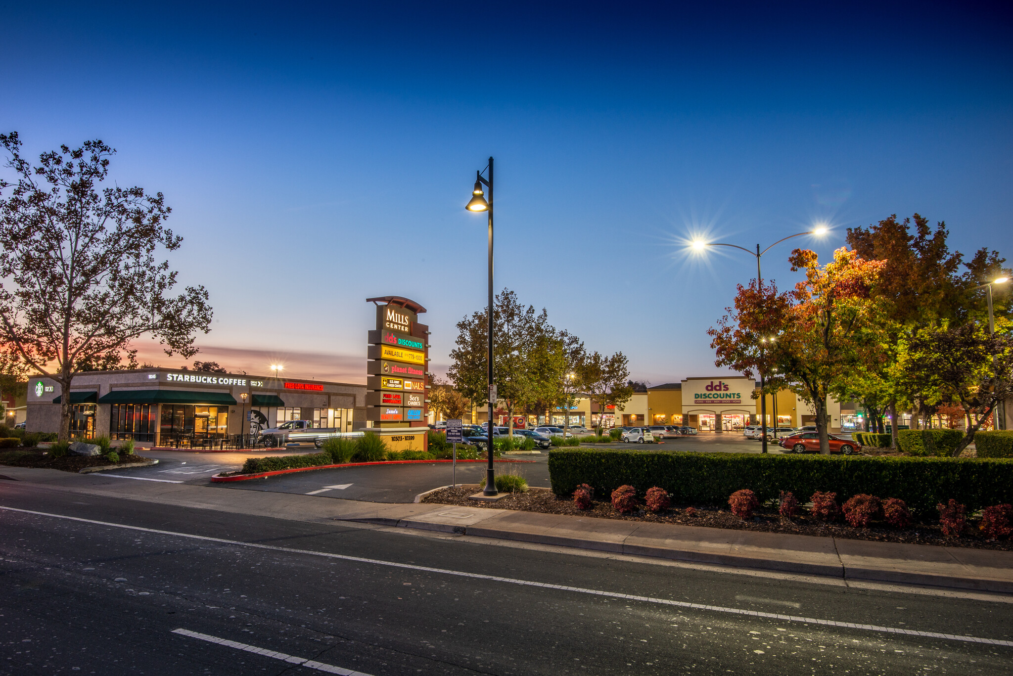 10301-10385 Folsom Blvd, Rancho Cordova, CA for lease Building Photo- Image 1 of 2