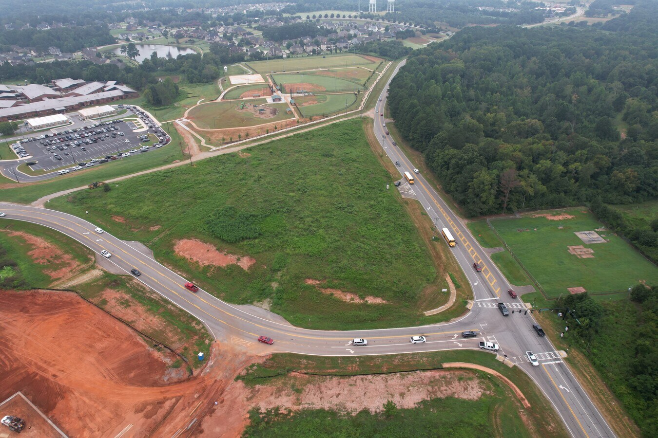 124 & Gum Springs Church Rd, Hoschton, GA 30548