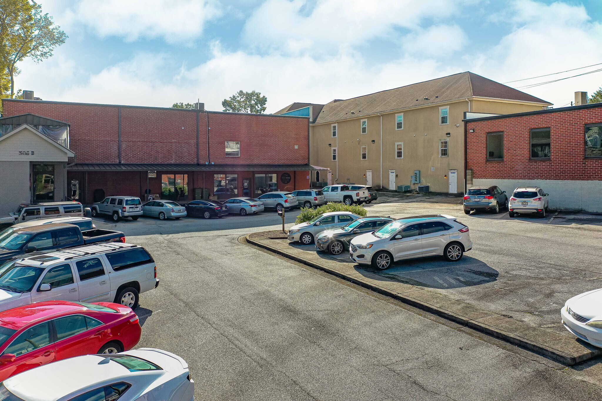 302 Rome St, Carrollton, GA 30117 Office for Sale