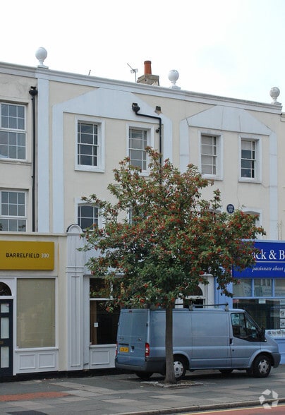 296-298 Ewell Rd, Surbiton for lease - Building Photo - Image 2 of 2