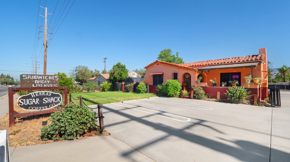 1741 Mentone Blvd, Mentone, CA for sale - Building Photo - Image 1 of 41