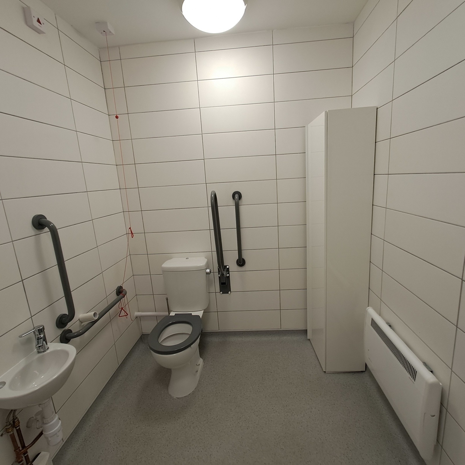 Moss Rd, Manchester for lease Interior Photo- Image 1 of 3