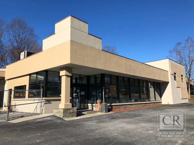3647 Albany Post Rd, Poughkeepsie, NY for sale - Building Photo - Image 1 of 1