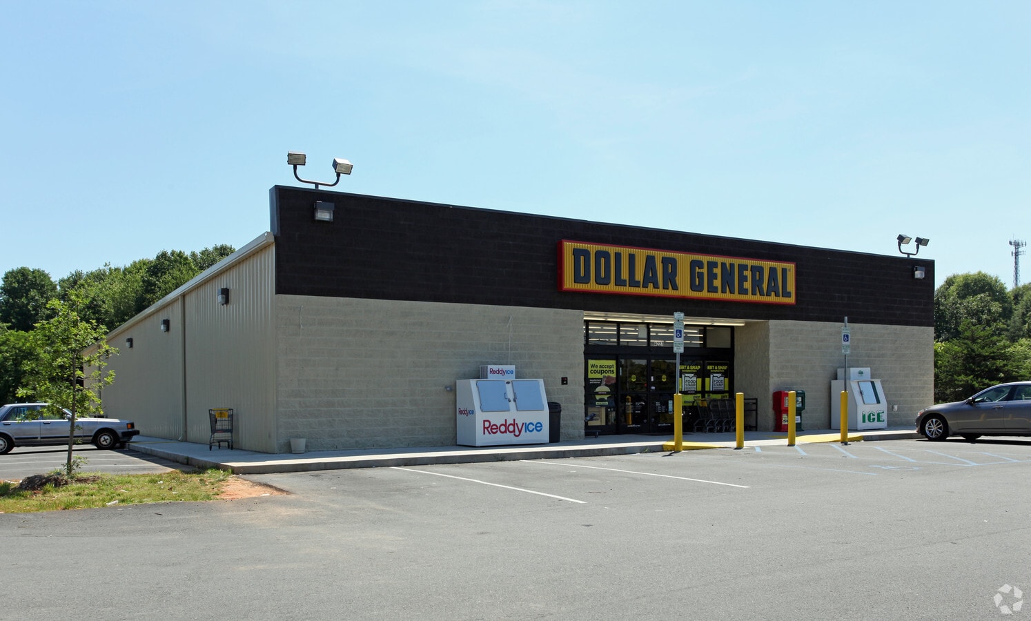 4227 N Patterson Ave, Winston Salem, NC 27105 Property Record