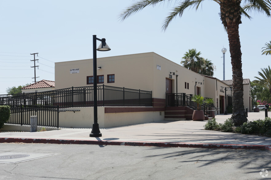 220 A St, Upland, CA for lease - Building Photo - Image 3 of 3