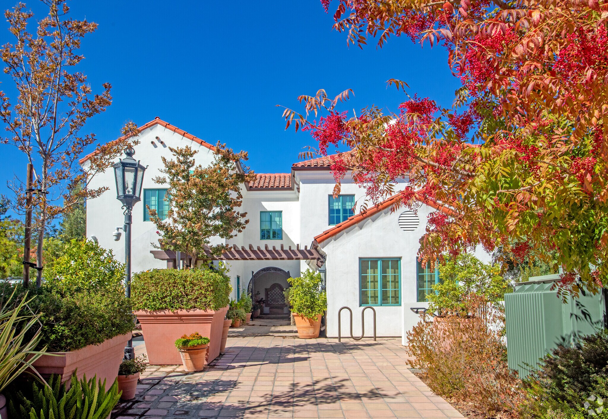 14830 Los Gatos Blvd, Los Gatos, CA for lease Primary Photo- Image 1 of 8