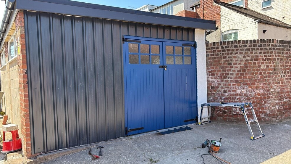 65 Balby Rd, Doncaster for lease - Building Photo - Image 3 of 11