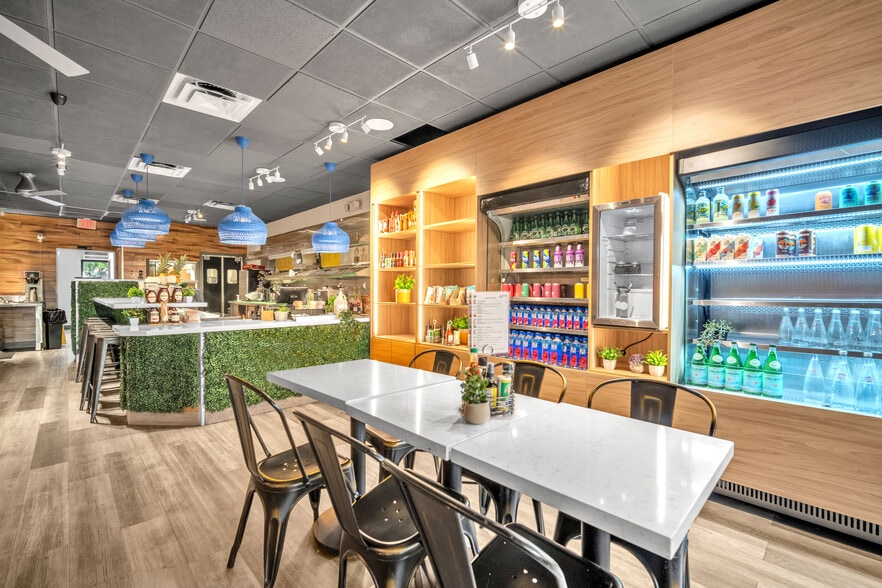 21316 Saint Andrews Blvd, Boca Raton, FL for sale - Interior Photo - Image 3 of 36